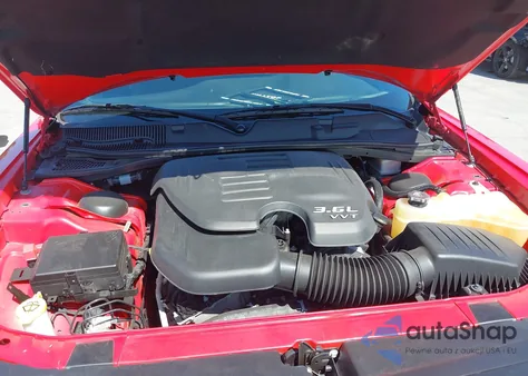 2022 Dodge Challenger Gt z USA, uszkodzony, nr VIN 2C3CDZJGXNH214616